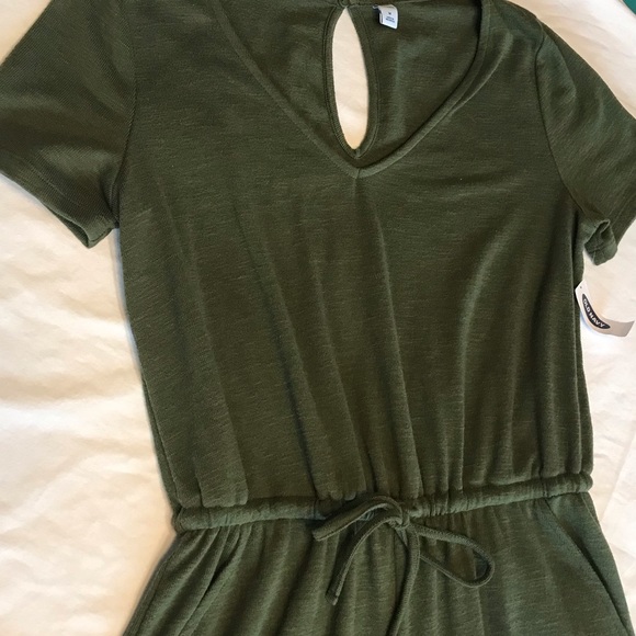 Old Navy short sleeve jumpsuit - Picture 2 of 6